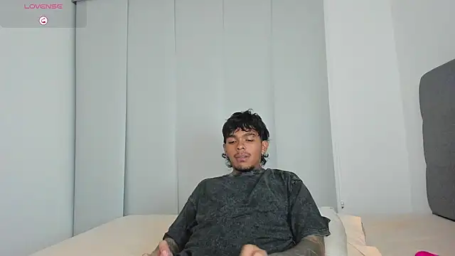 tessa  evans online show from April 8, 4:47 am