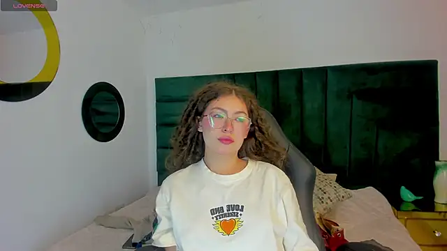 MarieTaylor  online show from March 4, 12:06 am