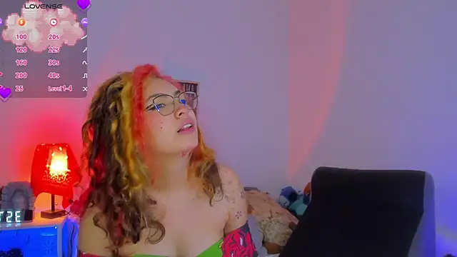 MarieTaylor  online show from May 29, 8:18 pm