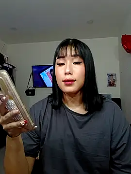 hot-shaved-baby online show from November 27, 9:06 pm