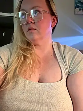 Kennaknox online show from February 14, 1:18 am