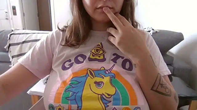 xxxluana online show from December 2, 4:31 pm