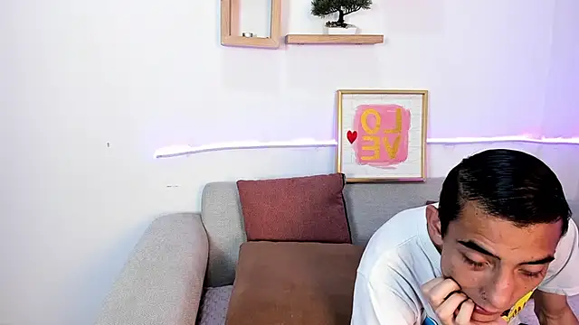 Lia Steven online show from December 4, 3:42 am