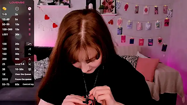 velvet cherry  online show from July 22, 8:48 am