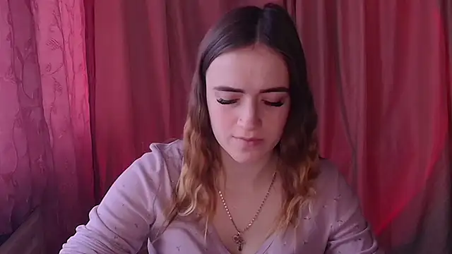 Illa May online show from January 15, 10:21 am