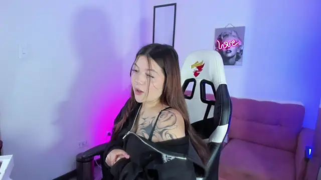 MeridaDunbroch online show from November 21, 12:18 pm