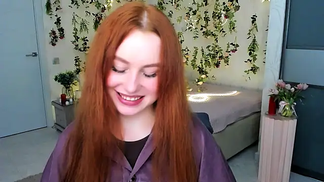 AirySilhouette online show from June 3, 7:30 pm