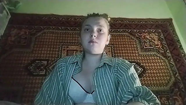 KikiBang online show from March 15, 6:21 pm