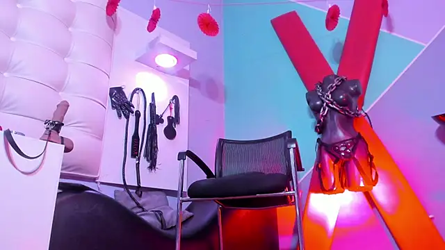 ArhyFoxx1 online show from March 21, 5:07 pm