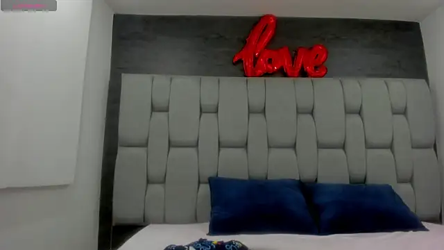 Sarita Ass online show from November 29, 3:10 am