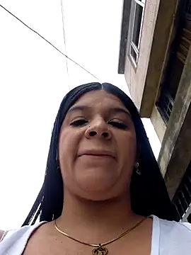 Layla-daring online show from April 7, 5:37 pm