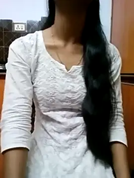 Roja   online show from November 29, 1:04 pm