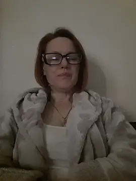 LanaOlbenst online show from March 5, 7:31 pm