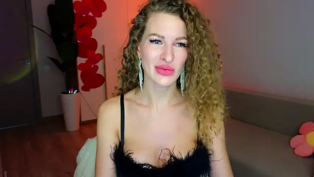 Anna  Herrera online show from February 13, 9:05 pm