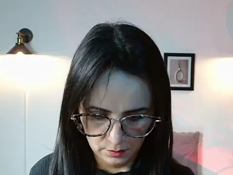 Juliana  lx online show from January 19, 1:18 pm