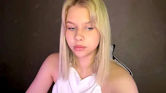 RosarioOler online show from November 30, 5:44 am