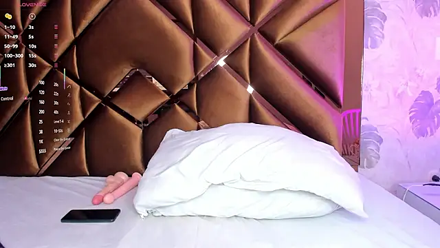 Alexa-Lynx online show from February 28, 6:02 am