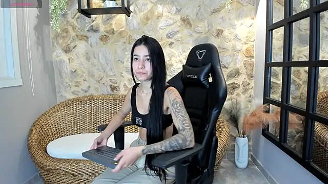 TATTOOSEXDOLL online show from November 24, 1:13 pm