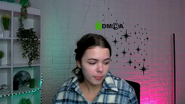 maddycats online show from November 28, 1:47 pm