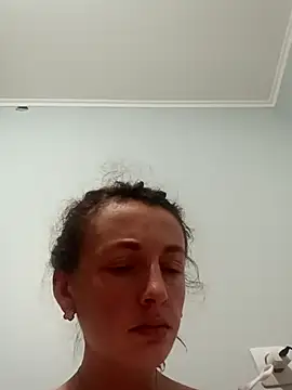 AlisKiv online show from November 30, 9:08 pm