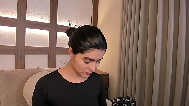 SarhaVega online show from February 15, 12:26 pm