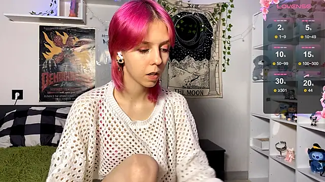 FairyLuna online show from March 3, 7:42 pm