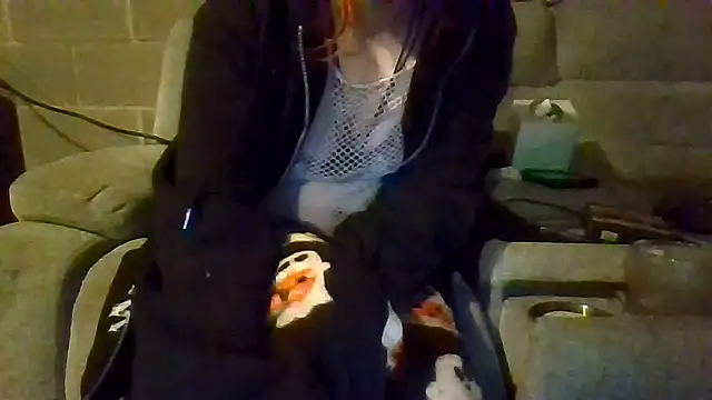 findom mistressvampcandy online show from December 4, 6:41 pm