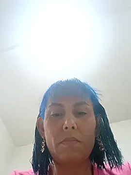 Alice-pink online show from January 6, 7:17 pm