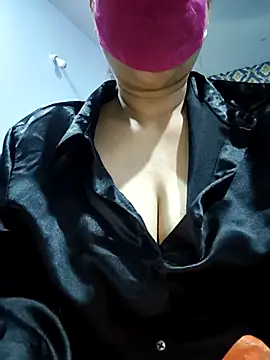 Here maya online show from February 18, 6:29 pm