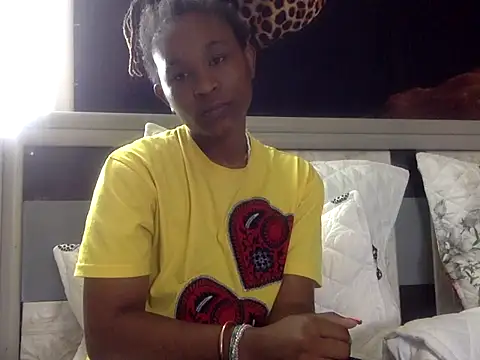 JuicyEbonyGoddess online show from April 4, 11:53 am