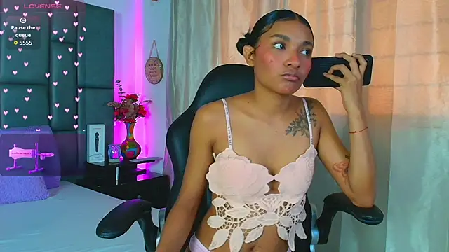 TashaNaughty4u online show from May 28, 7:56 pm