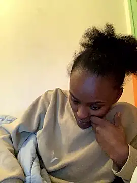    Hannah    online show from January 9, 2:49 am