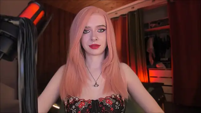 Mistress Iris online show from November 30, 5:28 pm