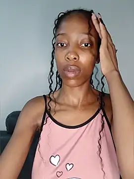 MsParisSmith online show from March 2, 6:47 am