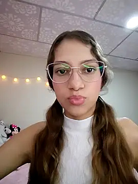 Vanneskk online show from December 5, 3:13 pm