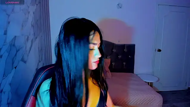 veronica blakee online show from December 1, 3:54 am