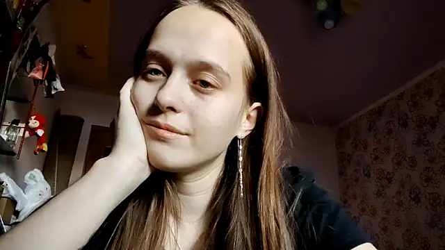 SophieHazely online show from December 16, 6:08 am