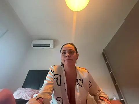 GabriellaGaby online show from December 16, 3:40 pm