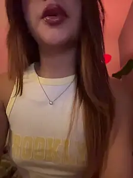 jossephine  online show from April 21, 4:19 am