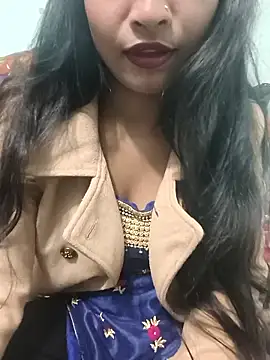 Zoyaa-Zubair online show from January 10, 7:29 pm