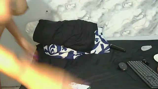 SexyZuluBarbie online show from May 1, 9:07 pm