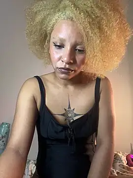 Lillith Bloom online show from July 23, 1:52 pm