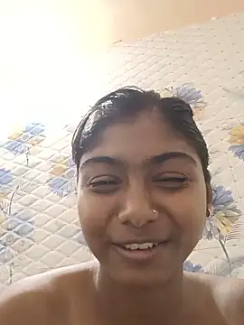 Cute diya023 online show from July 1, 5:40 am