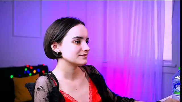 KateWillows online show from February 20, 6:26 am