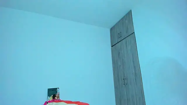 ebonydary 01 online show from December 18, 7:29 pm