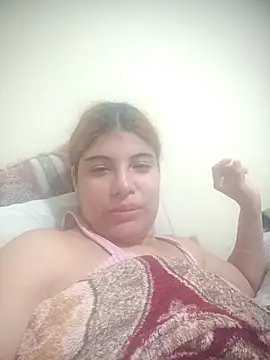 Snapshot of Rodrigues99 chatting on February 24, 10:25 am Rodrigues99 online show from February 24, 10:25 am