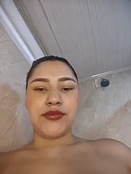 Julia-Blair online show from April 6, 5:47 pm