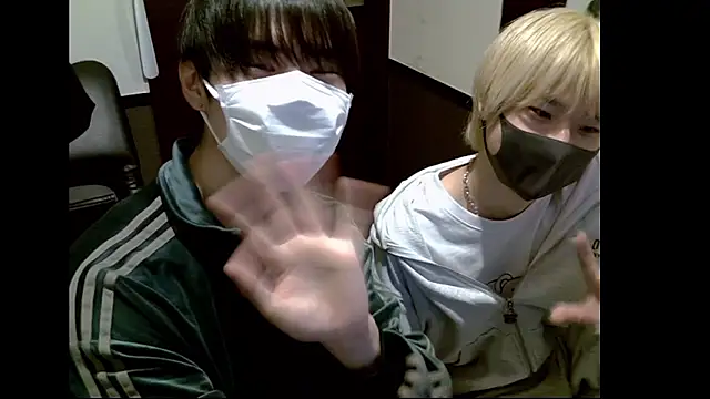 huto 0513 online show from January 11, 12:10 pm