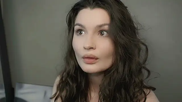 AleksaVioren online show from December 1, 7:45 am