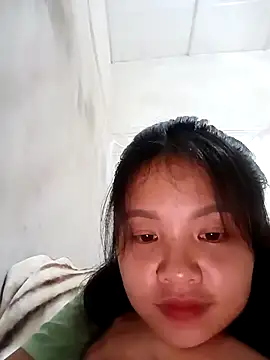 Pretty-haert online show from April 13, 2:29 pm